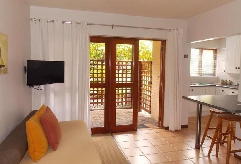 Pension Rivertide Lodge 12