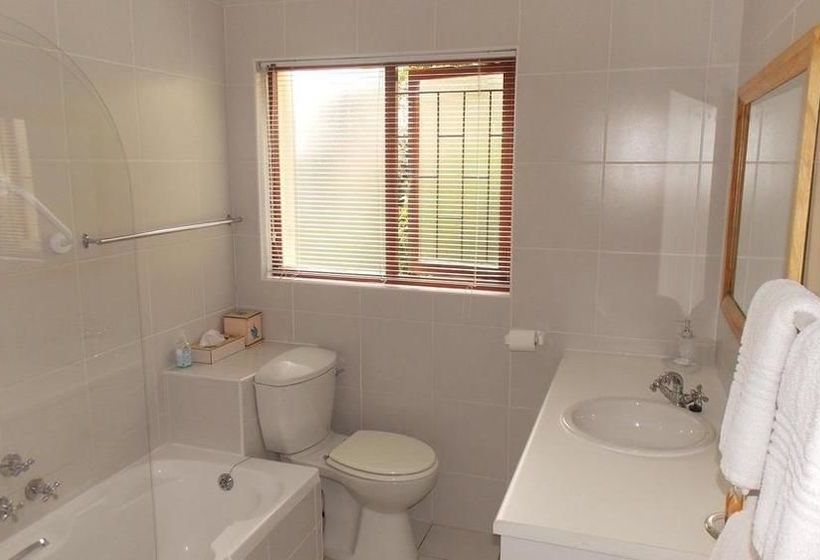 Pension Rivertide Lodge 17