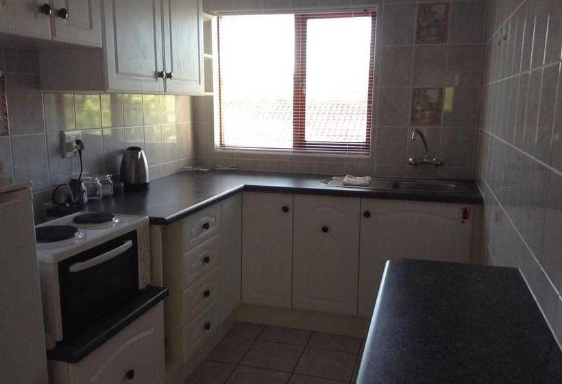 Pension Rivertide Lodge 9