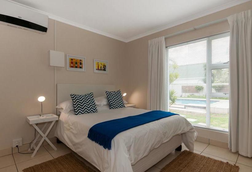 Pension Millard Crescent