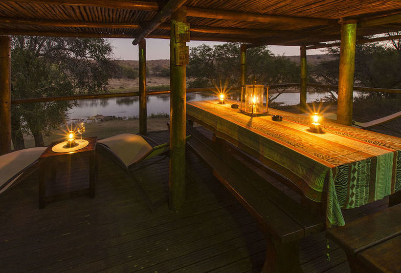 Hotel Raptor Retreat Game Lodge 13