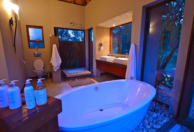 Hotel Raptor Retreat Game Lodge 19