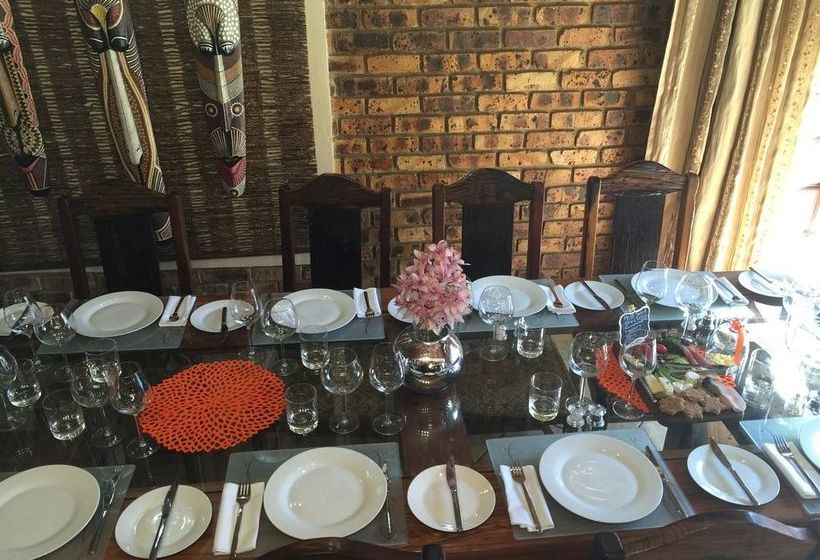 Pension Ikwekwezi Guest Lodge 11