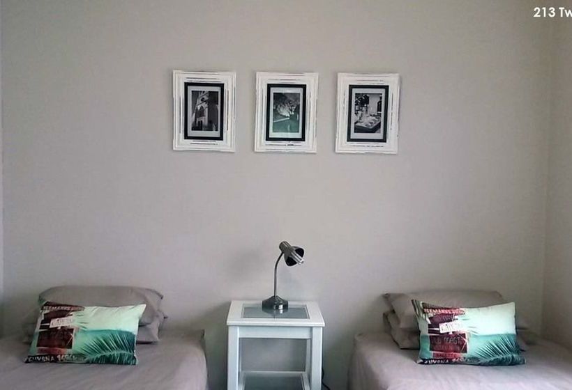 Hostel Ikhaya Stellenbosch Backpackers 16