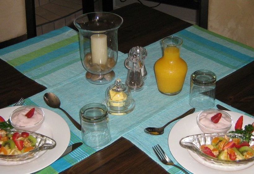 Pension Palm Tree Manor 20