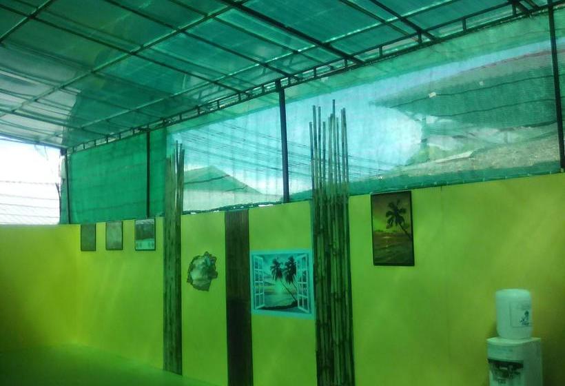 Shanti Hostel Koh Lipe 13