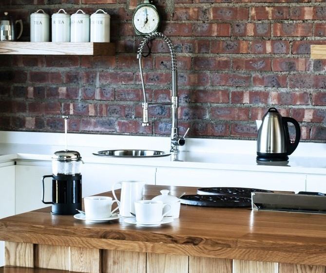 The Gilga Guest House 8