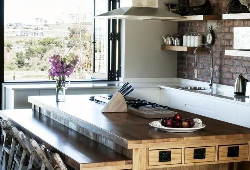 The Gilga Guest House 9