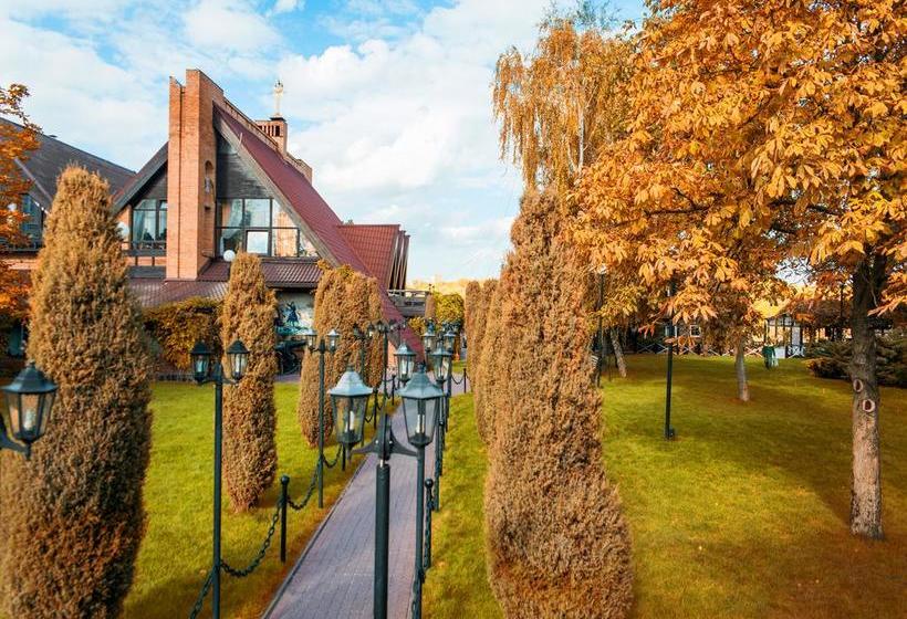 Petrovsky Prichal Luxury Hotel & Spa 10