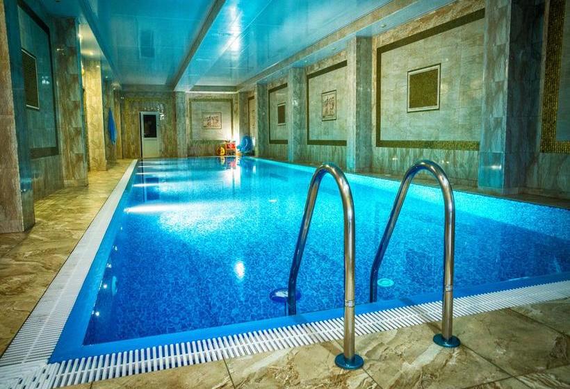 Petrovsky Prichal Luxury Hotel & Spa 6