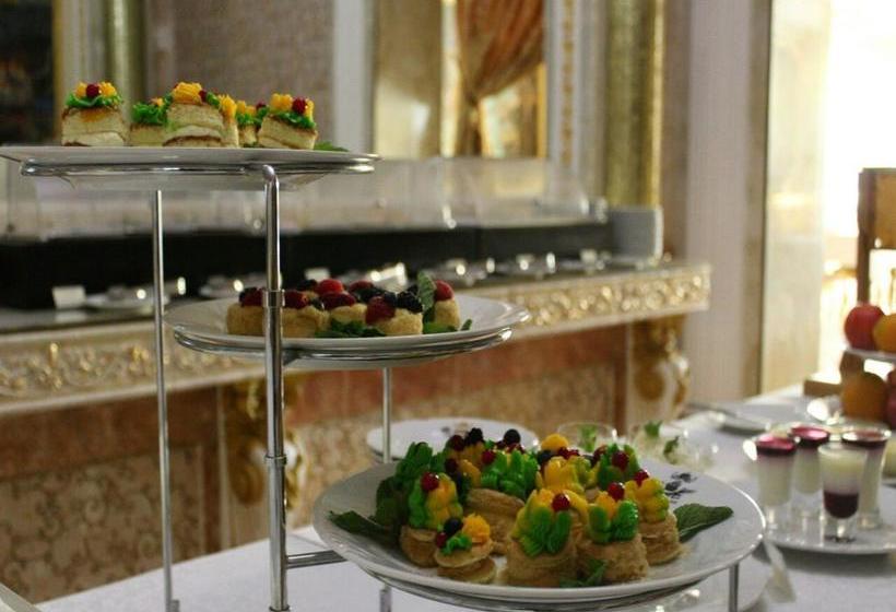 Petrovsky Prichal Luxury Hotel & Spa 8