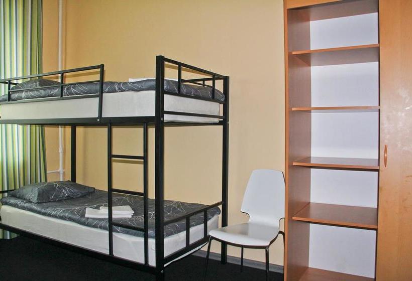 Hotel Allis Hostel 13