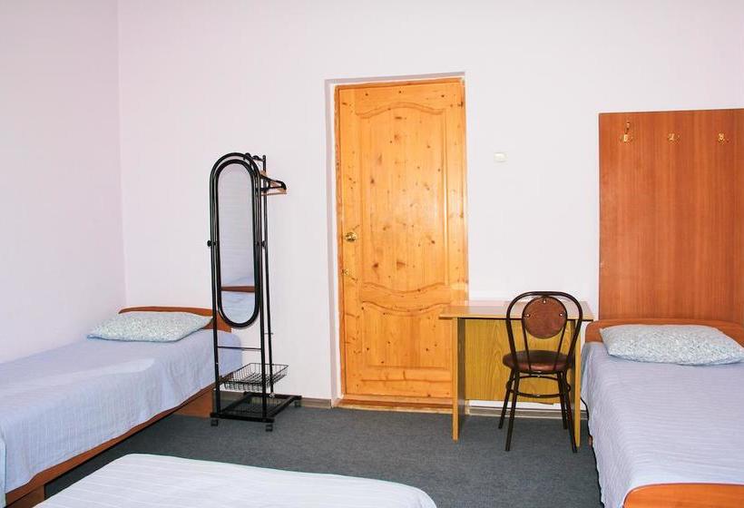 Hotel Allis Hostel 16