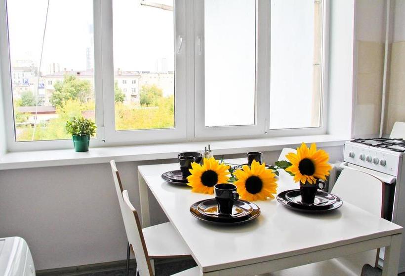 Hotel Allis Hostel 8