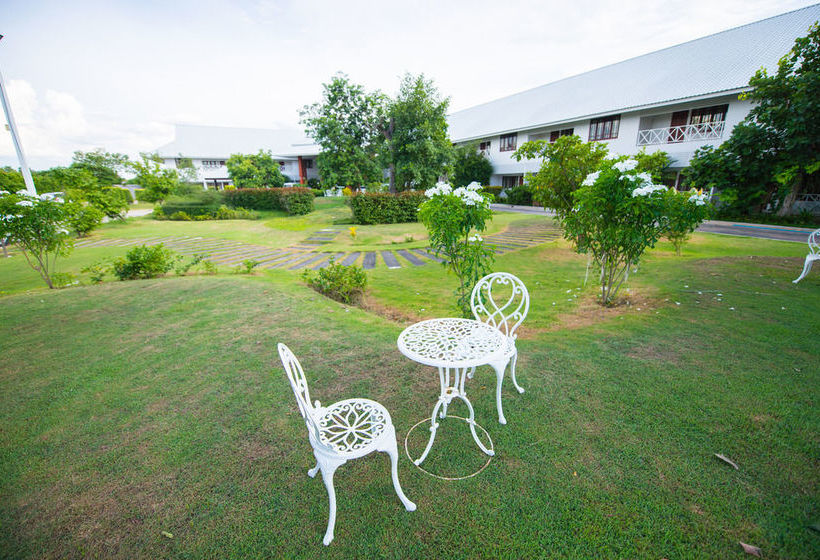 Hotel Nongkhai White 19