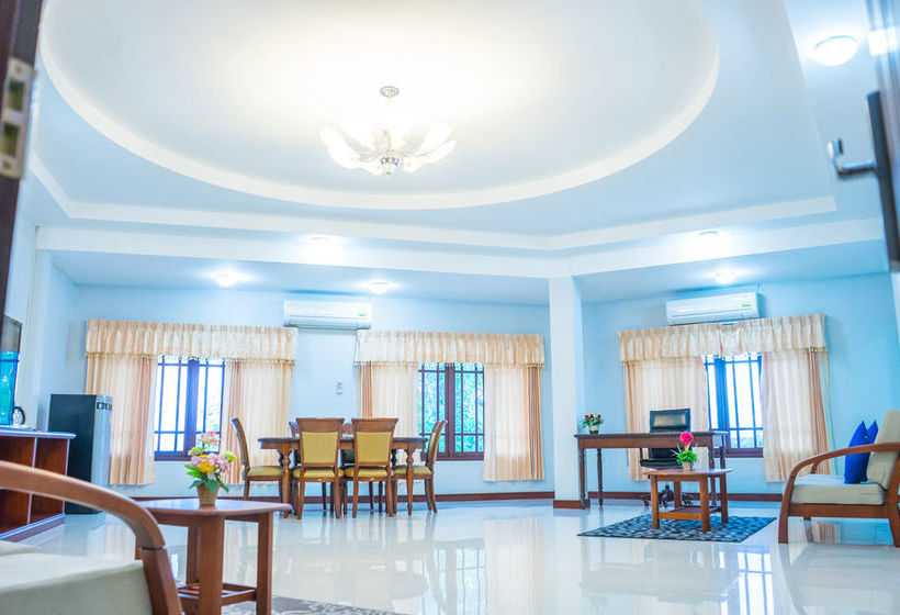 Hotel Nongkhai White 5