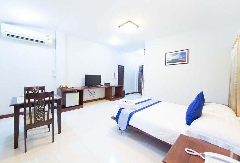 Hotel Nongkhai White 6