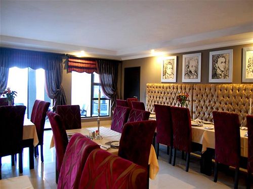 Pension Altissimo Guesthouse 12