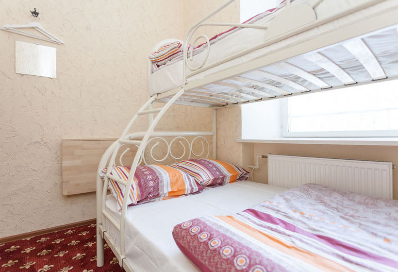 Retro Moscow Hotel on Arbat 5