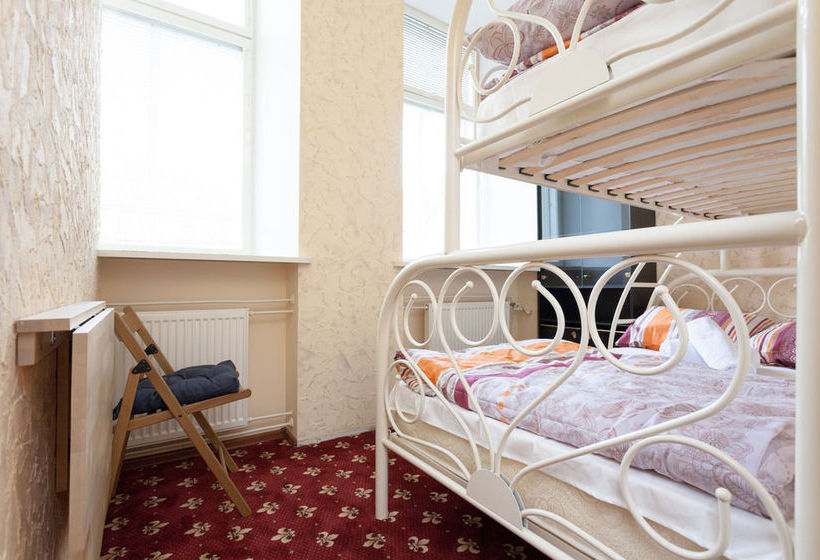 Retro Moscow Hotel on Arbat 8