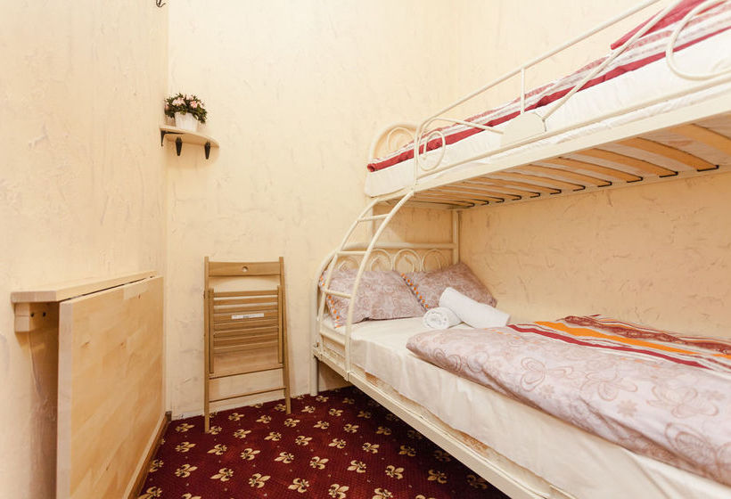 Retro Moscow Hotel on Arbat 9