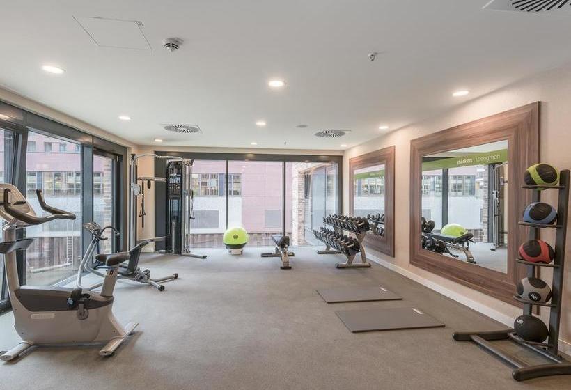 Hotel Hampton By Hilton Hamburg City Centre 6