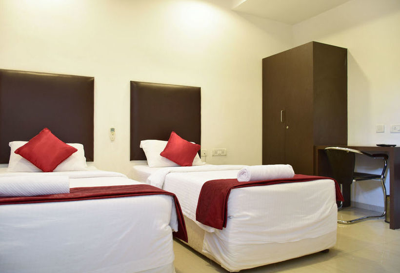 Hotel Zo Rooms Sr Nagar 15