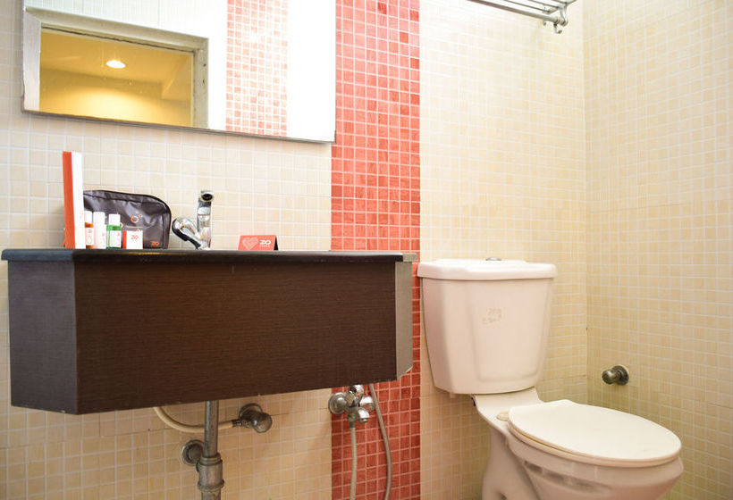 Hotel Zo Rooms Sr Nagar 18