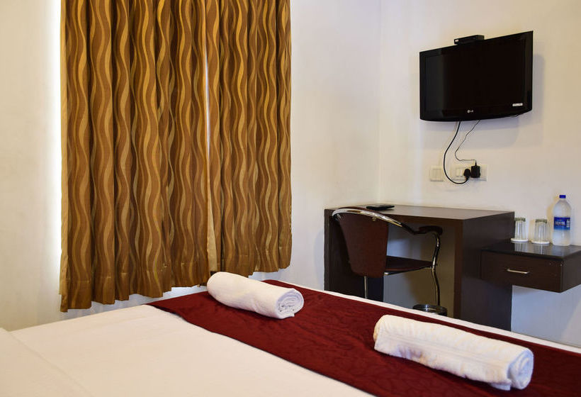 Hotel Zo Rooms Sr Nagar 7