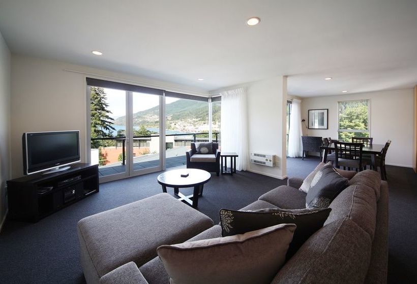 Blue Peaks Apartments 8