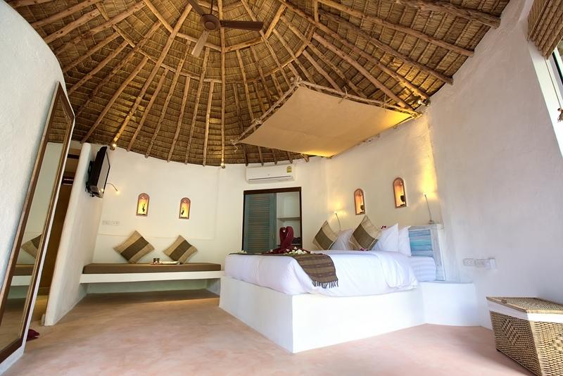 Hotel Eden Beach Bungalows 11