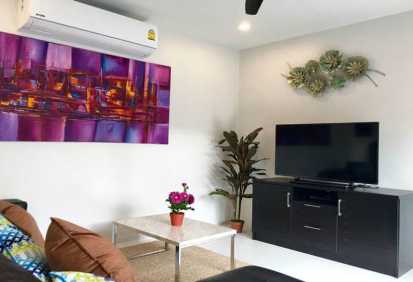 Clos Vougeot Villa by Jetta 13