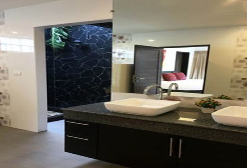 Clos Vougeot Villa by Jetta 15