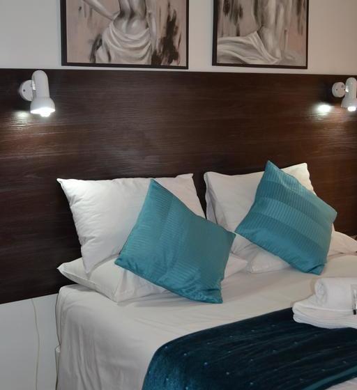 Bed and Breakfast Castello Guesthouse Vryburg 4