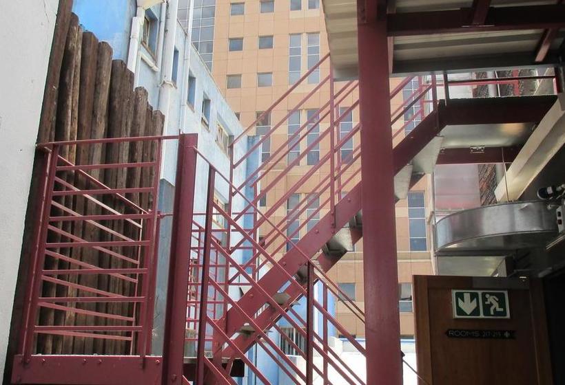 Hotel The Bannister 16