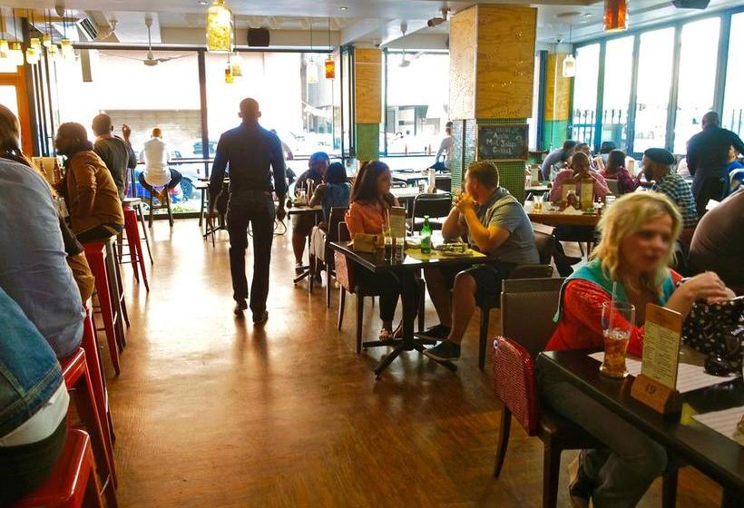 Hotel The Bannister 3