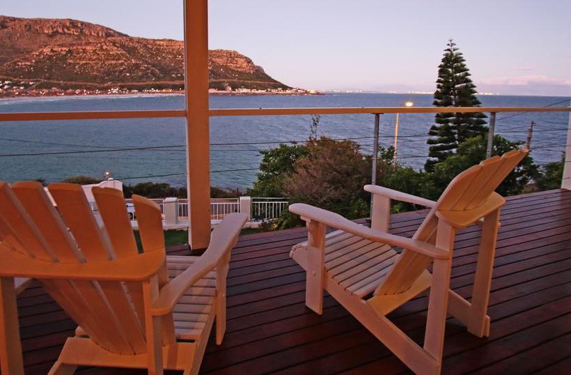 Bed and Breakfast Beach And Bay Fish Hoek Western Cape