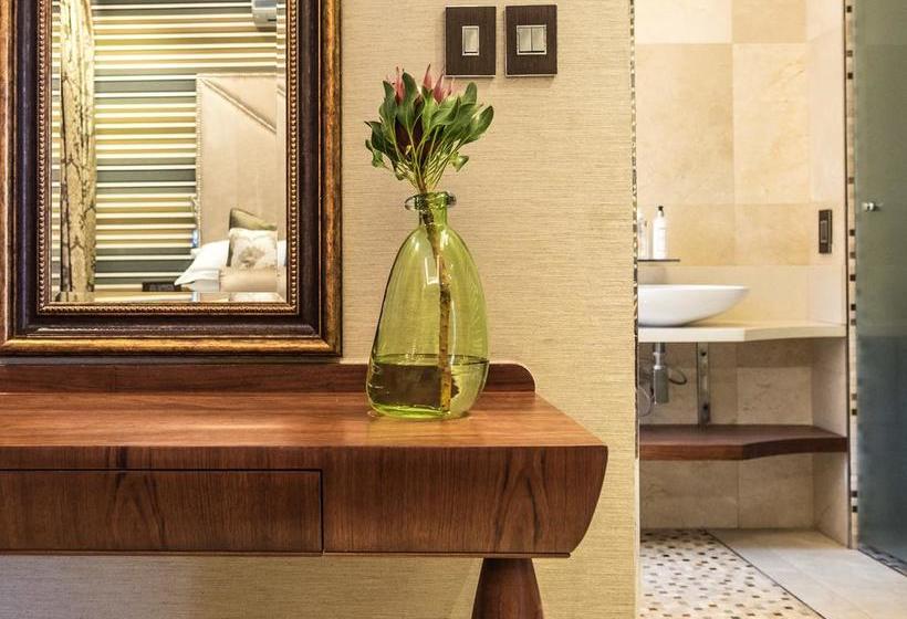 Hotel Kimberley Anne 1