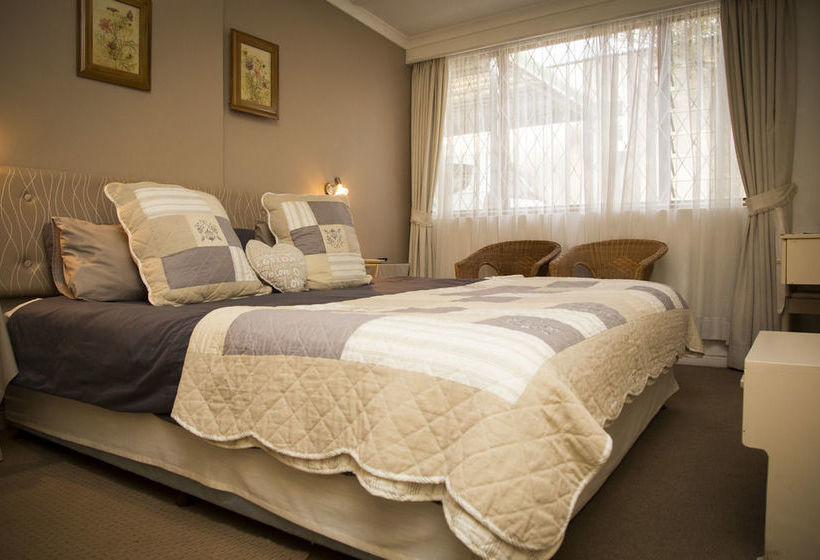 Bed and Breakfast Sunbird Guest House 20