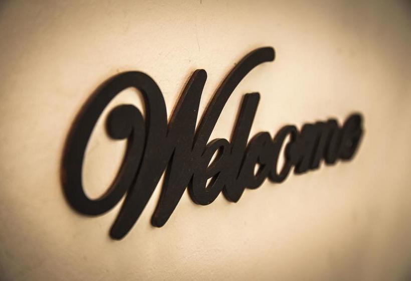 Bed and Breakfast Sunbird Guest House 6