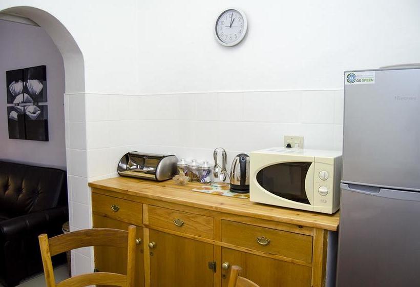 Bed and Breakfast Annies House 3