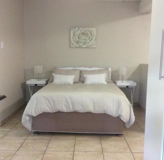 Bed and Breakfast Larkspur Place 5