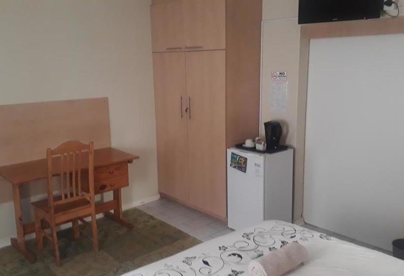 Bed & Breakfast Pretoria East Guest Rooms 13