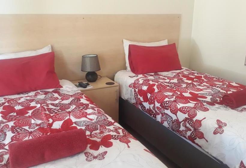 Bed & Breakfast Pretoria East Guest Rooms 9