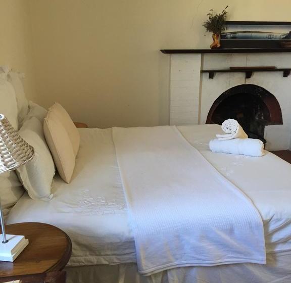 Hostel 28 Towpath On The Riverfront