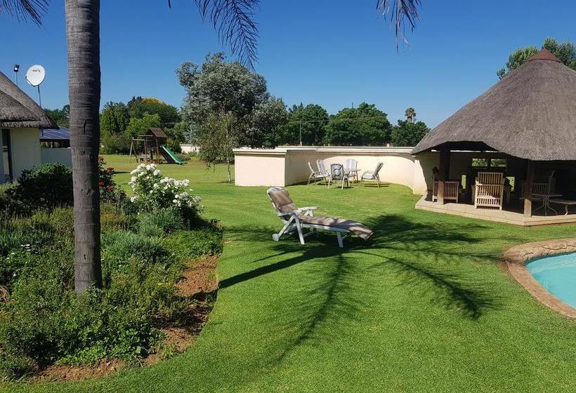 12 On Vaal Drive B & B 12