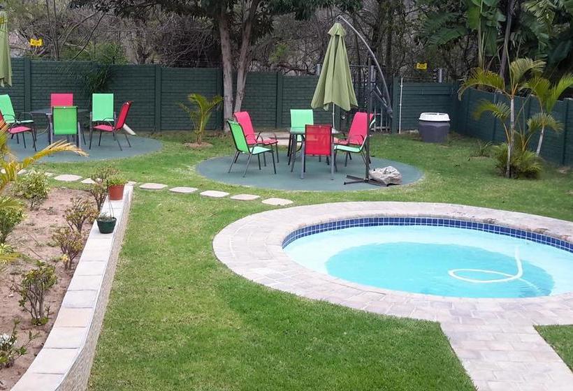 Amigos Bed & Breakfast 7