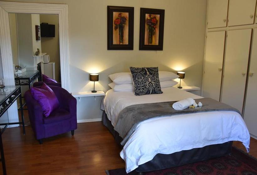 Bed and Breakfast Poetry Guestrooms 6