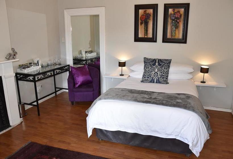 Bed and Breakfast Poetry Guestrooms 9