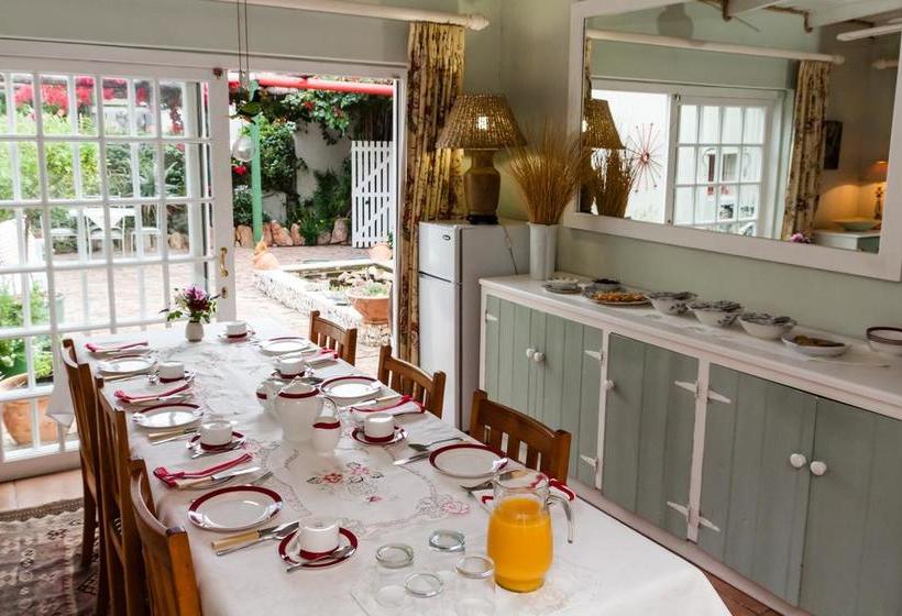 Bed and Breakfast Mai S Guest Lodge 9